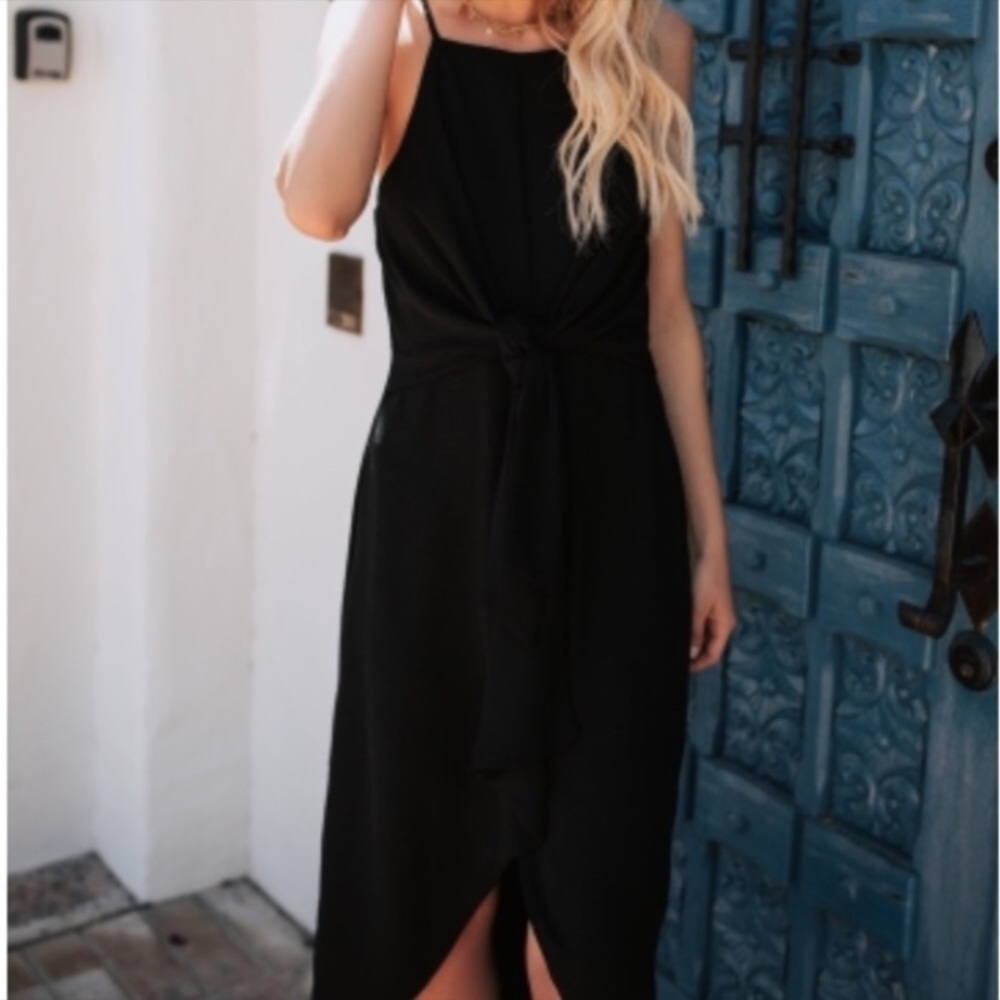 Vici black tie front midi dress